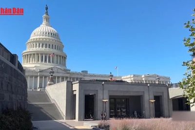 [Video] Thượng viện Mỹ bác dự luật ngân sách chính phủ 