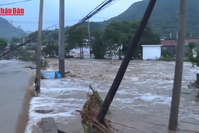 [Video] Mưa lũ khiến 30 người thiệt mạng tại Thủ đô Bắc Kinh của Trung Quốc