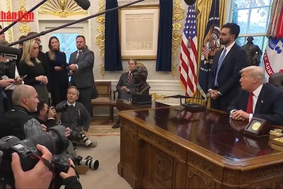 [Video] Ukraine đứng trước sức ép chấp thuận kế hoạch hòa bình 28 điểm của Mỹ 