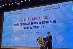 Đại tá Nguyễn Thị Thanh Hương, Trưởng Phòng Chuyên đề Nhân quyền, Văn phòng Cơ quan Thường trực Ban Chỉ đạo Quốc gia về quyền con người phát biểu khai mạc hội thảo