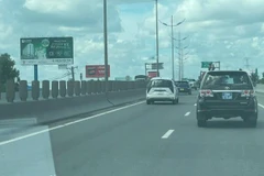 Nghiên cứu giải pháp xử lý tình trạng ùn tắc giao thông trên một số tuyến cao tốc phía nam