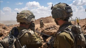 Binh sĩ Israel được triển khai tại Dải Gaza. (Ảnh: THX/TTXVN)