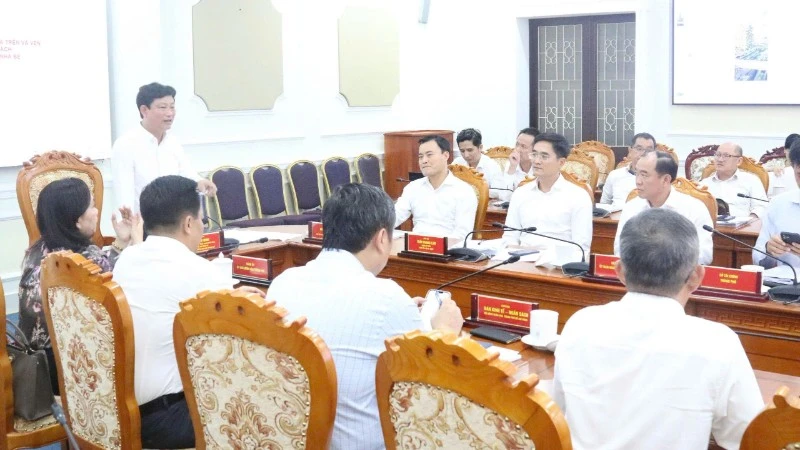 TP.HCM di dời 23.429 căn nhà ven kênh rạch: Rủi ro an toàn dân sinh tiềm ẩn