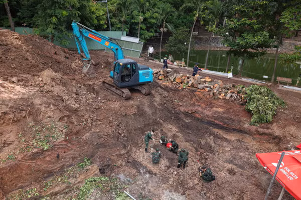 Khu vực tìm kiếm, quy tập hài cốt liệt sĩ ở khu B, Công viên Lê Thị Riêng. (Ảnh: Bộ Tư lệnh Thành phố Hồ Chí Minh)