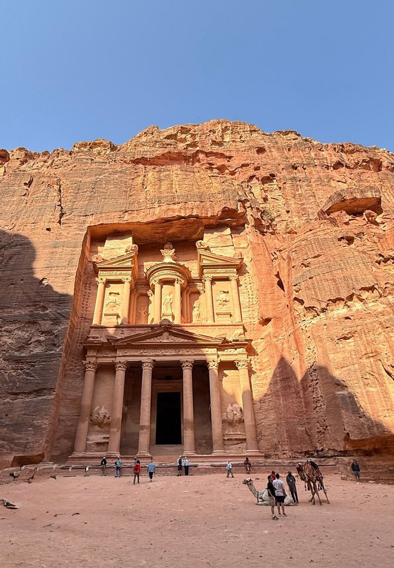 Thành cổ Petra. z6701821359264-ce0300667e5f188f8a38173e59e05cf0.jpg