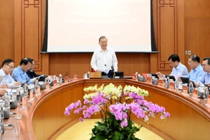 Tổng Bí thư Tô Lâm chủ trì phiên họp chuyên đề về công nghệ chiến lược. (Ảnh: ĐĂNG KHOA)