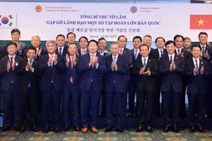 Tổng Bí thư Tô Lâm gặp gỡ lãnh đạo một số Tập đoàn lớn của Hàn Quốc. (Ảnh: THỐNG NHẤT/TTXVN)