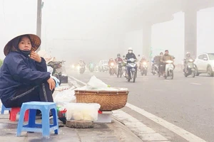 Tình trạng ô nhiễm không khí trên địa bàn thành phố Hà Nội tiếp tục gia tăng từ đầu tháng 12 đến nay.