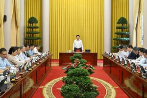 Quang cảnh cuộc họp tại Phủ Chủ tịch. (Ảnh: THỦY NGUYÊN)