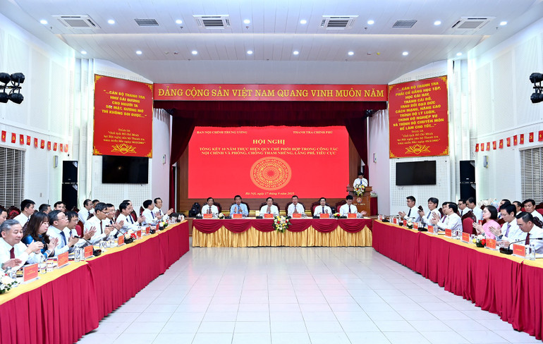 Quang cảnh hội nghị. (Ảnh: ĐĂNG KHOA) a2-bnd-6650.jpg