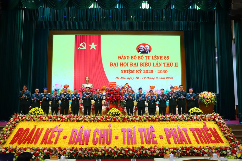 Ban Chấp hành Đảng bộ Bộ Tư lệnh 86 nhiệm kỳ 2025-2030 ra mắt. 6.jpg