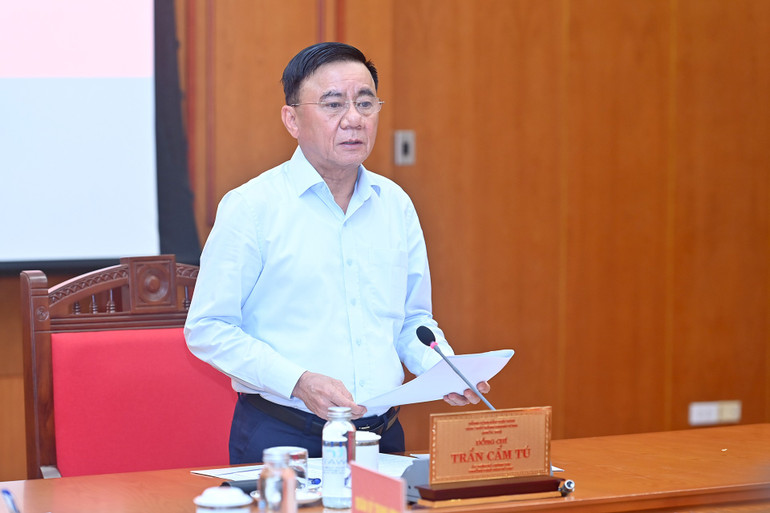 Đồng chí Trần Cẩm Tú kết luận hội nghị giao ban. (Ảnh: ĐĂNG KHOA) a14-bnd-1103.jpg