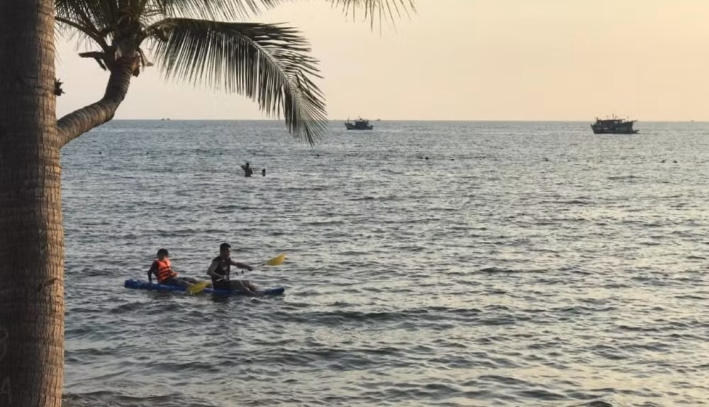 cheo-thuyen-o-phu-quoc.jpg