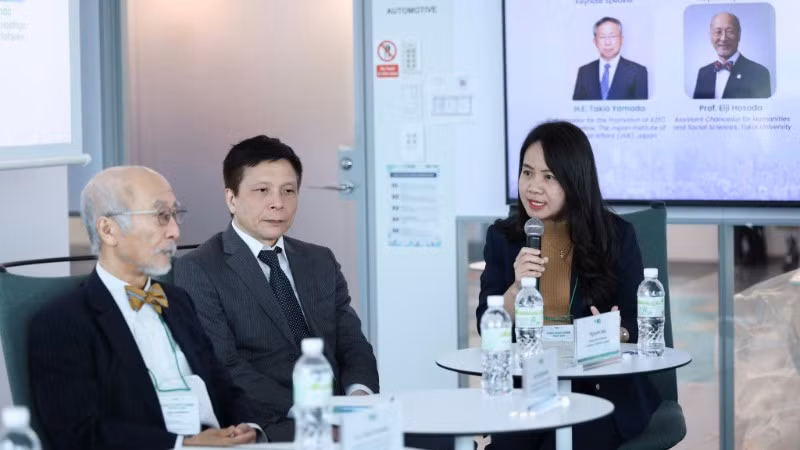 PGS, TS Vũ Thanh Hương chủ trì phiên thảo luận tại Global Growth Forum Tokyo 2026.
