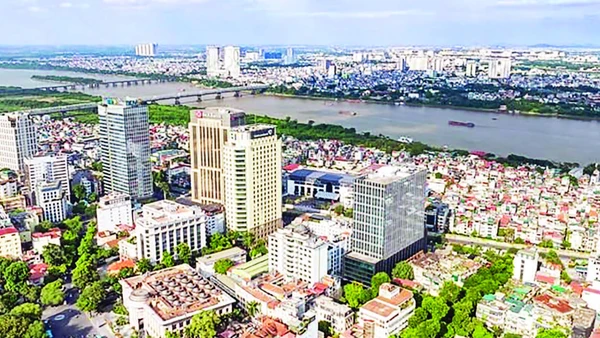 Sông Hồng đoạn đi qua phường Hồng Hà, Hà Nội.