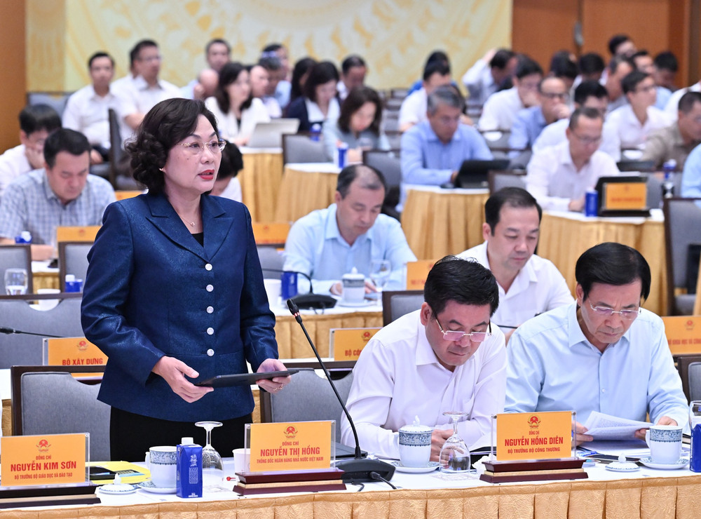 Thống đốc Ngân hàng Nhà nước Việt Nam Nguyễn Thị Hồng phát biểu. dsc-6199.jpg