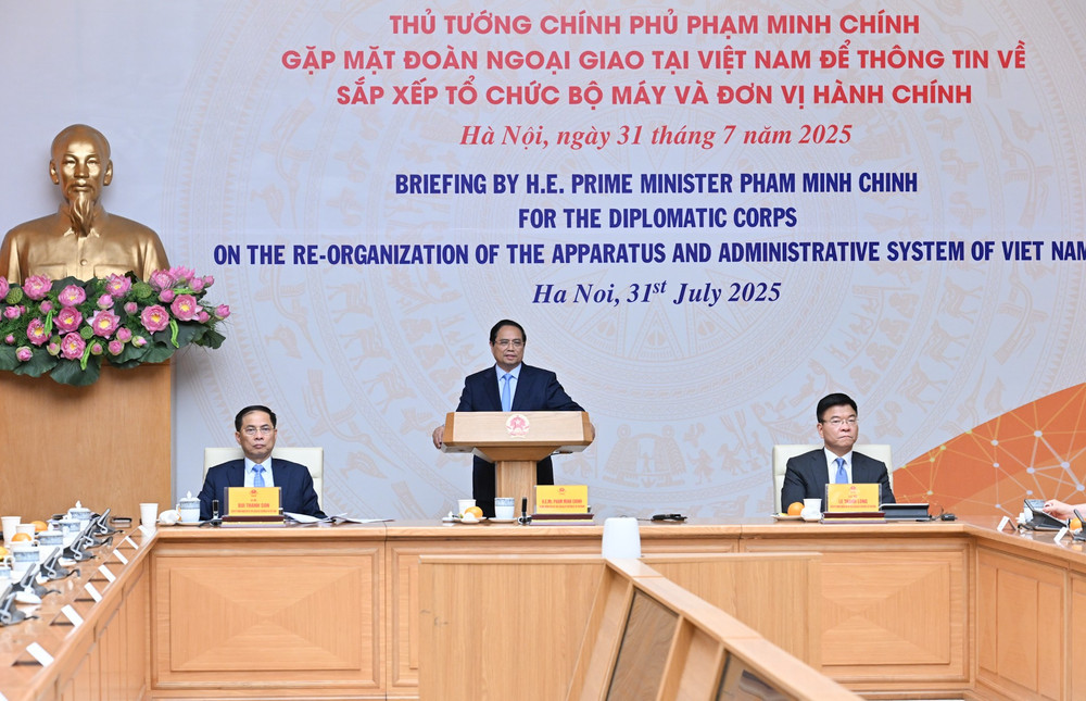 Thủ tướng Phạm Minh Chính phát biểu tại buổi gặp mặt Đoàn ngoại giao tại Việt Nam. dsc-0669.jpg