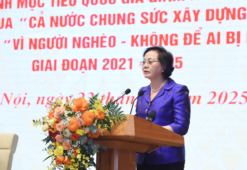 Bộ trưởng Nội vụ Phạm Thị Thanh Trà phát biểu. dsc-4439.jpg