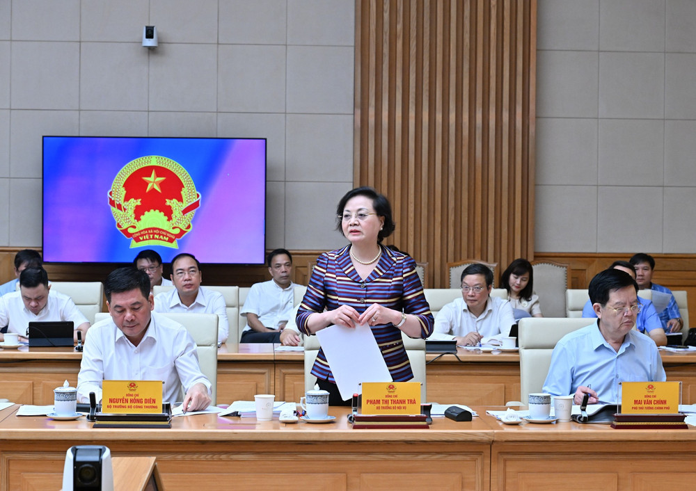 Bộ trưởng Nội vụ Phạm Thị Thanh Trà phát biểu. dsc-8766.jpg
