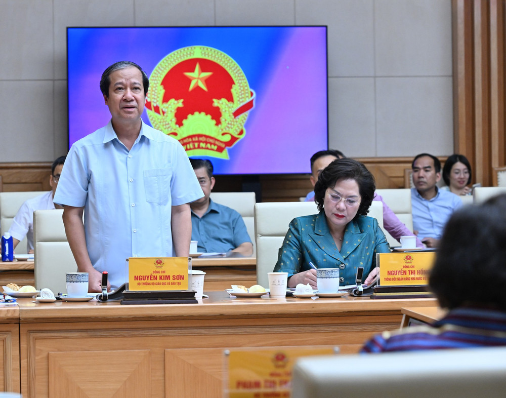 Bộ trưởng Giáo dục và Đào tạo Nguyễn Kim Sơn phát biểu. dsc-8825.jpg