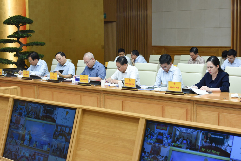 Đại diện lãnh đạo các ban, bộ, ngành tham dự hội nghị. dsc-0420.jpg