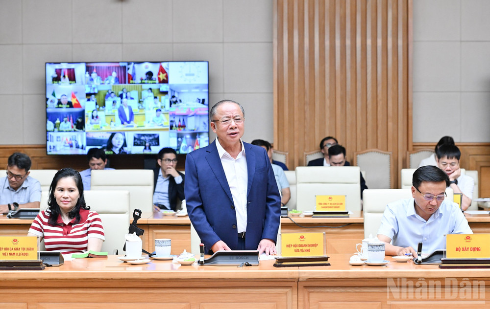 Chủ tịch Hiệp hội Doanh nghiệp nhỏ và vừa Việt Nam Nguyễn Văn Thân phát biểu. ndo_br_dsc-7099.jpg