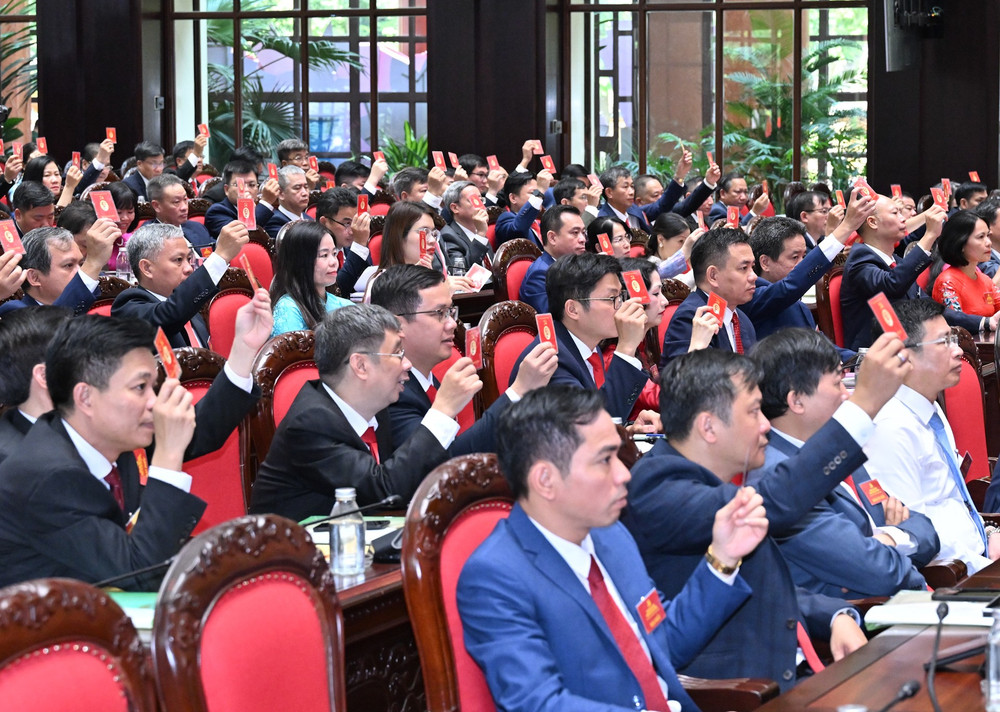 Tham dự đại hội có 242 đại biểu chính thức, đại diện cho 9.750 đảng viên của 53 tổ chức đảng trực thuộc Đảng bộ Bộ Xây dựng. dsc-2965.jpg