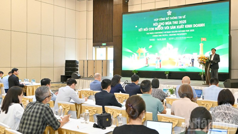 Họp báo Hội chợ Mùa Thu 2025-sự kiện xúc tiến thương mại cấp quốc gia mang quy mô và tầm vóc lớn nhất từ trước tới nay. (Ảnh: Thủy Nguyên)