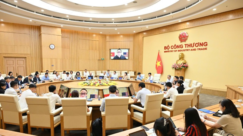 Hội nghị giao ban xúc tiến thương mại với hệ thống thương vụ Việt Nam ở nước ngoài tháng 8. (Ảnh: BCT)