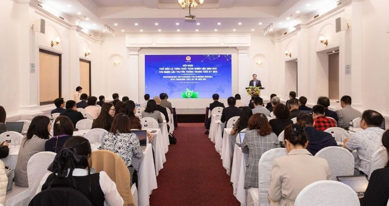 Hội nghị phổ biến lộ trình phối trộn nhiên liệu sinh học với nhiên liệu truyền thống trong thời kỳ mới.