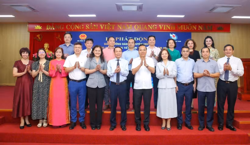 Bộ Công thương phối hợp Hội Nhà báo Việt Nam tổ chức Lễ phát động Giải thưởng báo chí tuyên truyền về sử dụng năng lượng tiết kiệm và hiệu quả năm 2026.