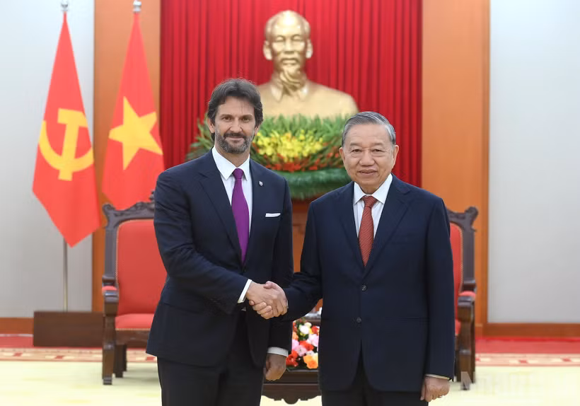 Tổng Bí thư Tô Lâm tiếp Phó Thủ tướng, Bộ trưởng Quốc phòng Slovakia. (Ảnh: ĐĂNG KHOA)