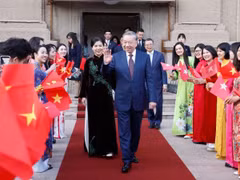 Chuyến thăm cấp Nhà nước tới Trung Quốc của Tổng Bí thư, Chủ tịch nước Tô Lâm là dịp quan trọng để hai bên xác lập tầm cao mới cho quan hệ hai Đảng, hai nước. (Ảnh TTXVN)