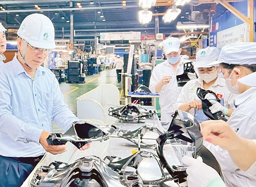 Lao động Hà Nội. Lao động Hà Nội.