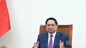 Thủ tướng Chính phủ Phạm Minh Chính điện đàm với Thủ tướng Campuchia Hun Manet. (Ảnh: Trần Hải). 