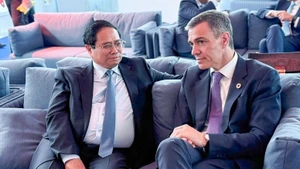 Thủ tướng Chính phủ Phạm Minh Chính đã gặp Thủ tướng Tây Ban Nha Pedro Sanchez. (Ảnh: Nhật Bắc/VGP)