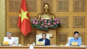 Thủ tướng Chính phủ Phạm Minh Chính chủ trì cuộc họp. (Ảnh: TRẦN HẢI)