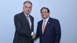 Thủ tướng Chính phủ Phạm Minh Chính hội kiến với Tổng thống Uruguay Yamandu Orsi. (Ảnh: VGP/NHẬT BẮC) 