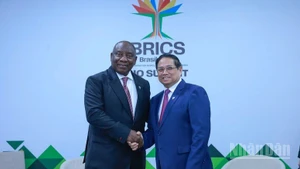 Thủ tướng Chính phủ Phạm Minh Chính hội kiến Tổng thống Nam Phi Cyril Ramaphosa. (Ảnh: VGP/Nhật Bắc)