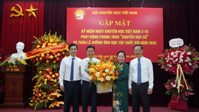 Hội Khuyến học Việt Nam phát động phong trào “Khuyến học số” nhân kỷ niệm 29 năm thành lập.