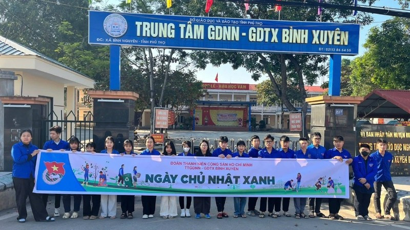 Đoàn thanh niên tổ chức nhiều hoạt động có ý nghĩa giáo dục.