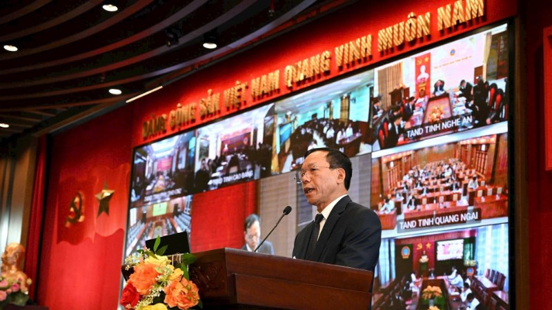 Hội nghị trực tuyến từ điểm cầu trụ sở Tòa án nhân dân tối cao.