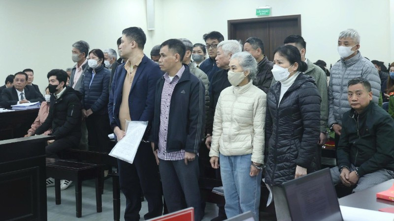 Các bị cáo tại phiên tòa.