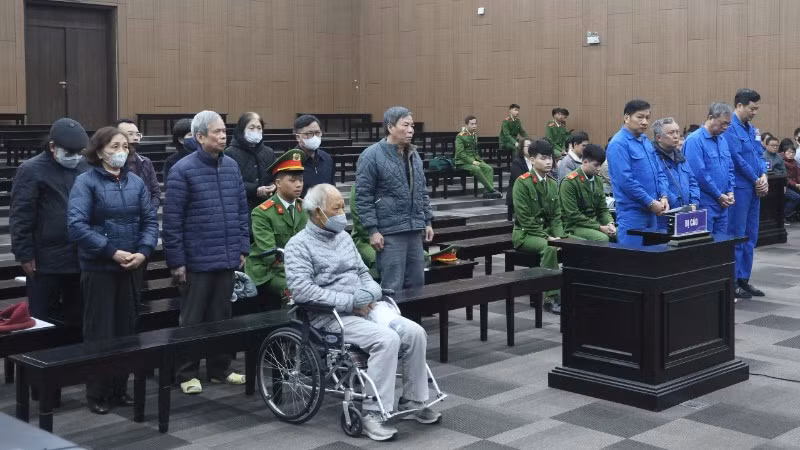 Các bị cáo tại phiên tòa.