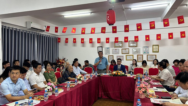 Quang cảnh lễ khởi động đề án “Liên đoàn hợp tác xã điện tử ( Liên minh kinh tế số) và đề án "Phong trào phát triển văn hóa đọc".