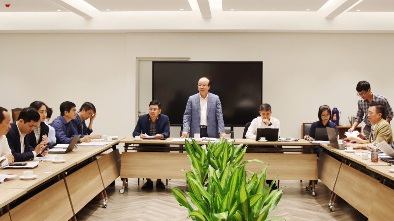 Thẩm định cơ chế, chính sách đặc thù cho Dự án đường sắt tốc độ cao bắc-nam Toàn cảnh phiên họp thẩm định.