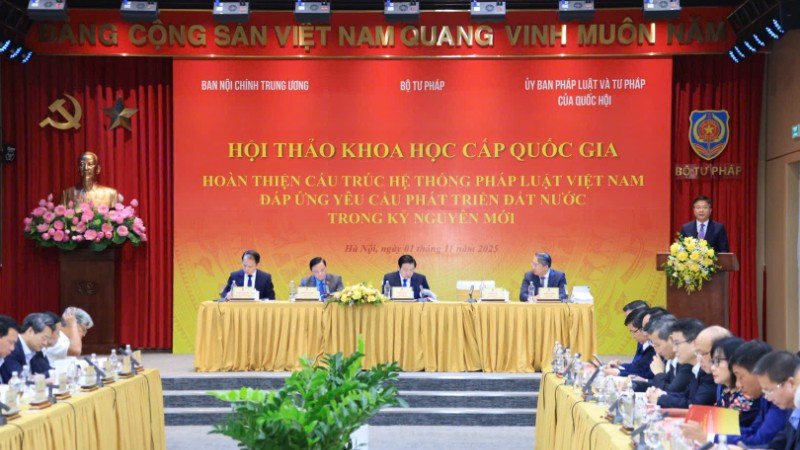 Hội thảo khoa học cấp quốc gia “Hoàn thiện cấu trúc hệ thống pháp luật Việt Nam đáp ứng yêu cầu phát triển đất nước trong kỷ nguyên mới”.