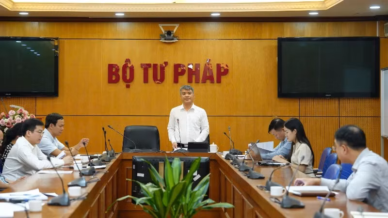 Toàn cảnh phiên họp Hội đồng thẩm định.