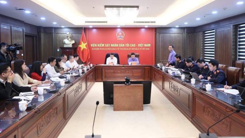 Quang cảnh buổi làm việc.