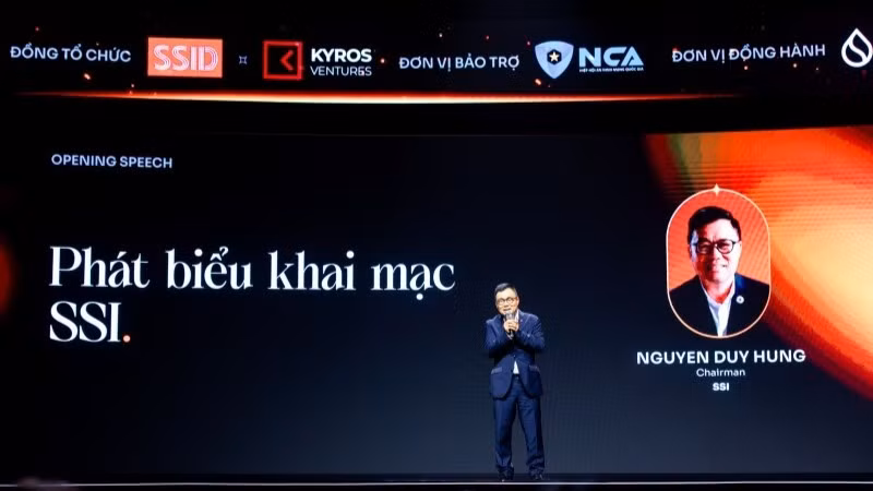Chủ tịch Hội đồng quản trị Công ty cổ phần Chứng khoán SSI Nguyễn Duy Hưng phát biểu tại sự kiện.